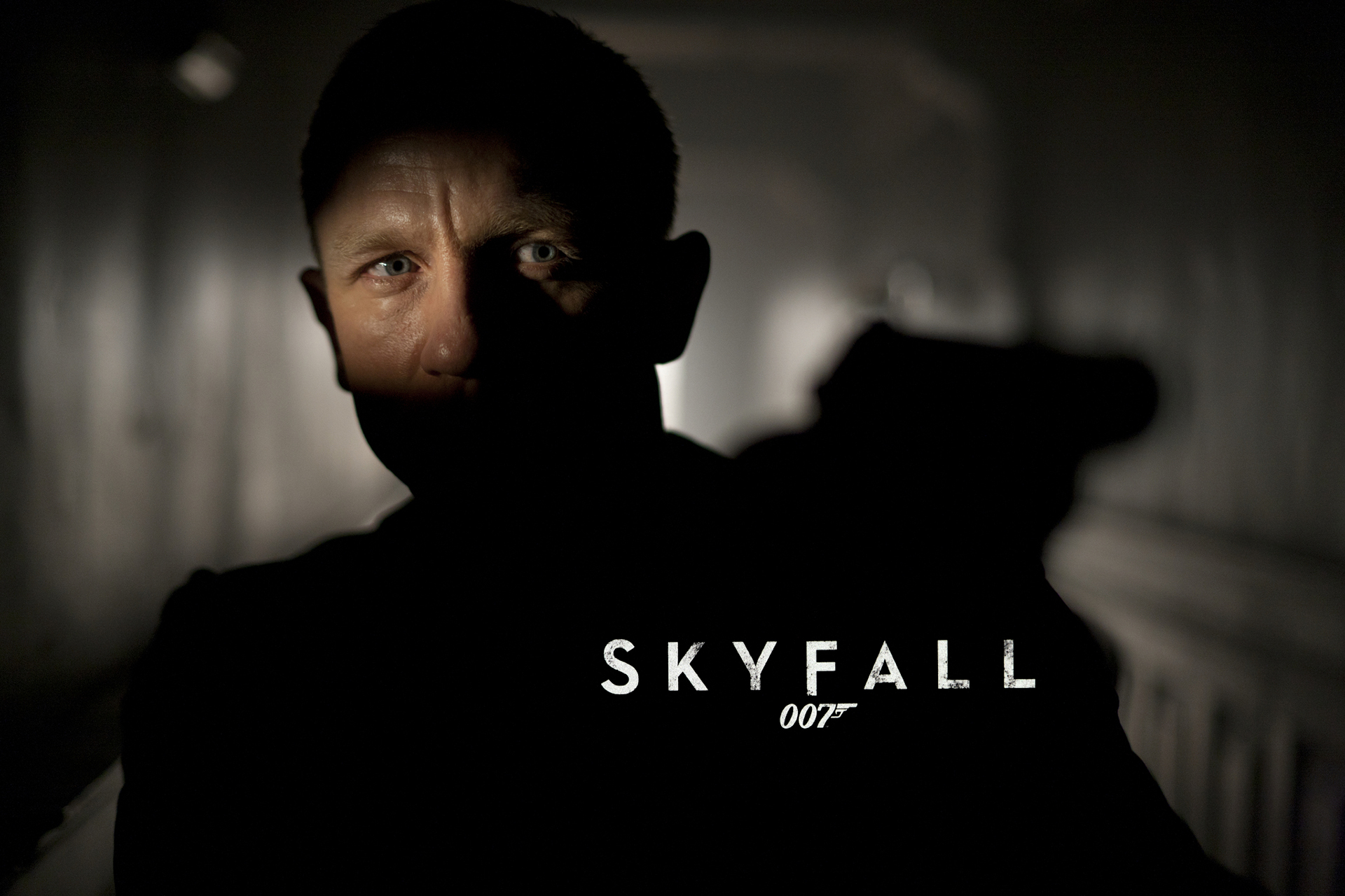 james bond 007 skyfall wallpaper