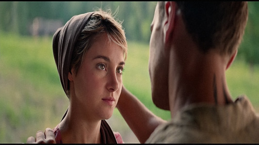 Shailene Woodley as Tris in Insurgent
